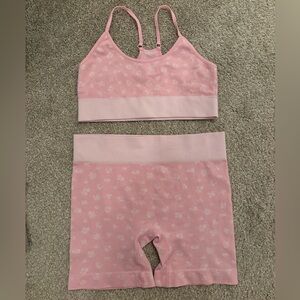 Flower activewear set!